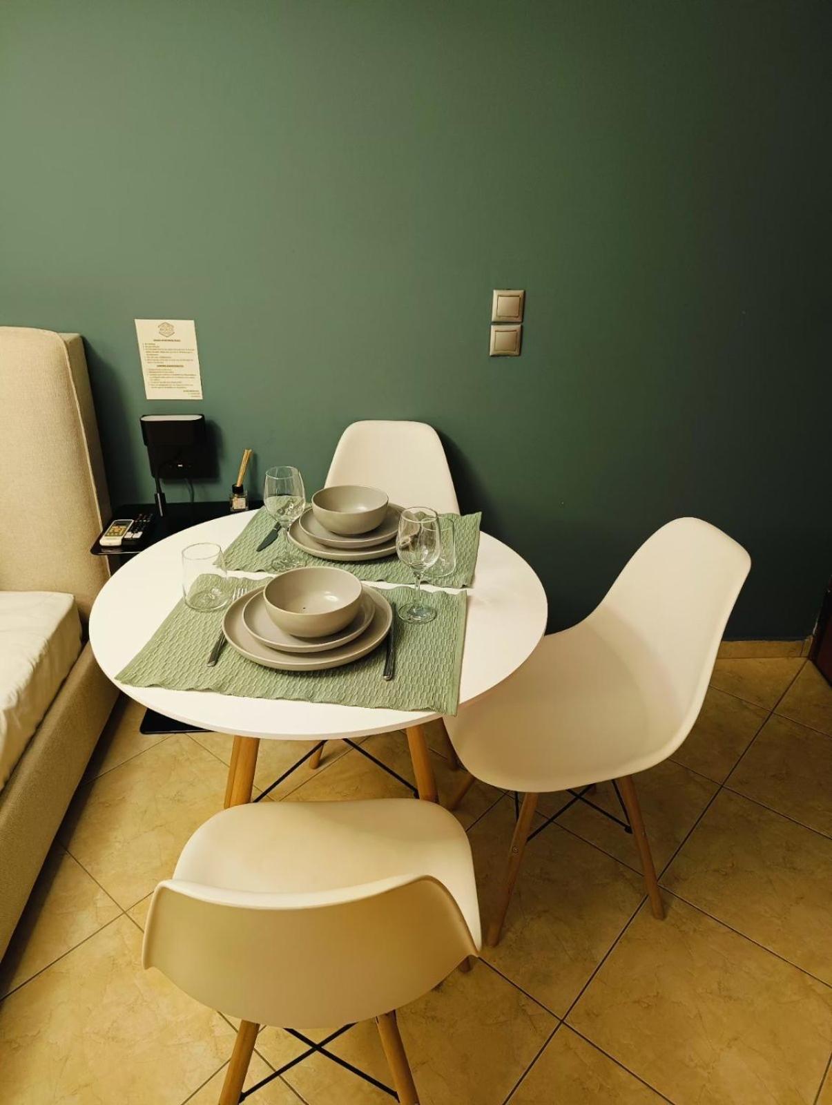 אתונה Aiolos Glyfada Super Lux Mini Apartment מראה חיצוני תמונה
