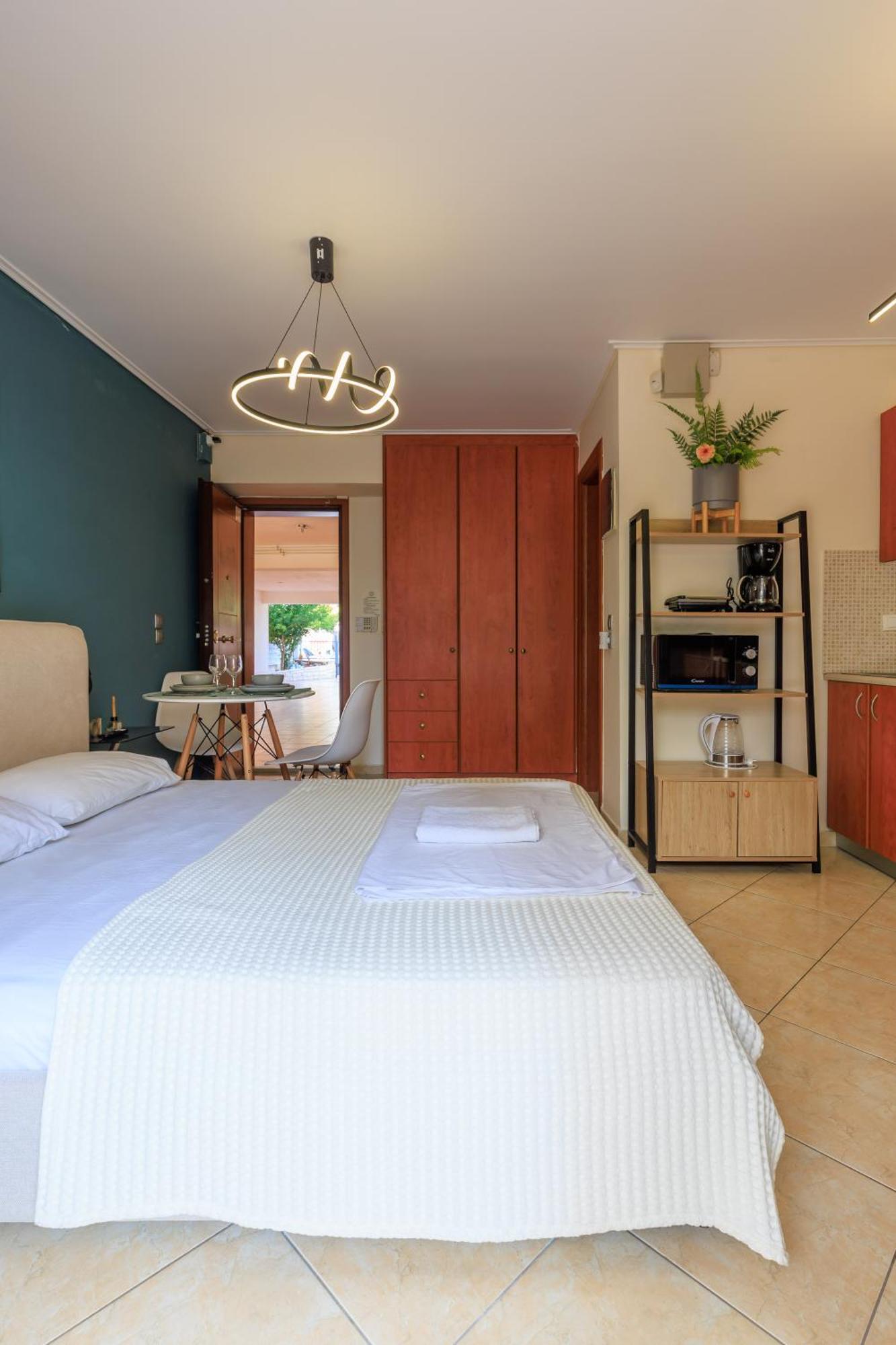 אתונה Aiolos Glyfada Super Lux Mini Apartment מראה חיצוני תמונה
